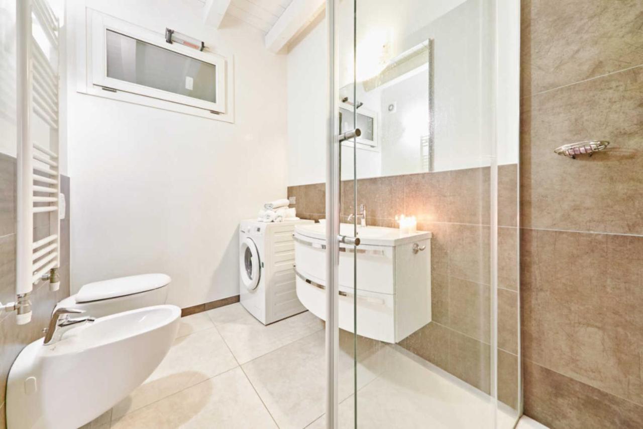 Warda A6 Apartment Дезенцано-дель-Гарда Екстер'єр фото